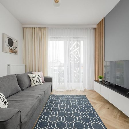Michalczyka Stylish Apartment With Parking In The City Center Of Wroclaw By Noclegi Renters Exterior foto